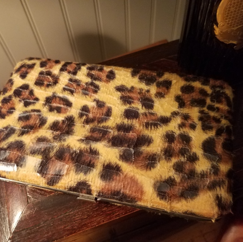Leopard Crackled Patent Clutch / Bi-fold